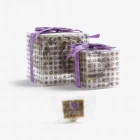 Minuto Nudo with pistachio and sea salt PET cube